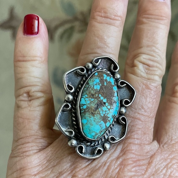 Vintage silver & turquoise Native American ring - Picture 1 of 6